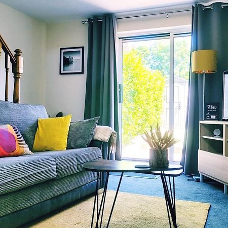 Modern 2 Bed House- Free Parking And Close To The Centre บริสตอล ภายนอก รูปภาพ